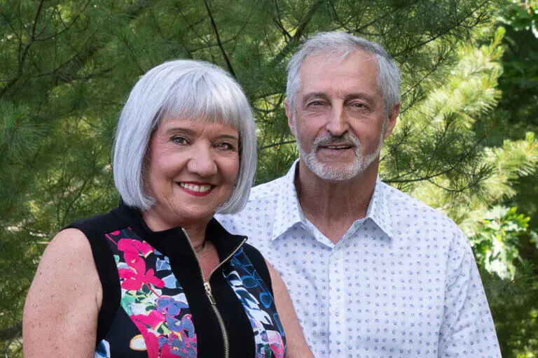Pasteur Jacques Telmosse et son épouse Lise Vallée assurent le bon fonctionnement de l'assemblée Chrétienne de Mont-Tremblant (Par Vincent Provost)